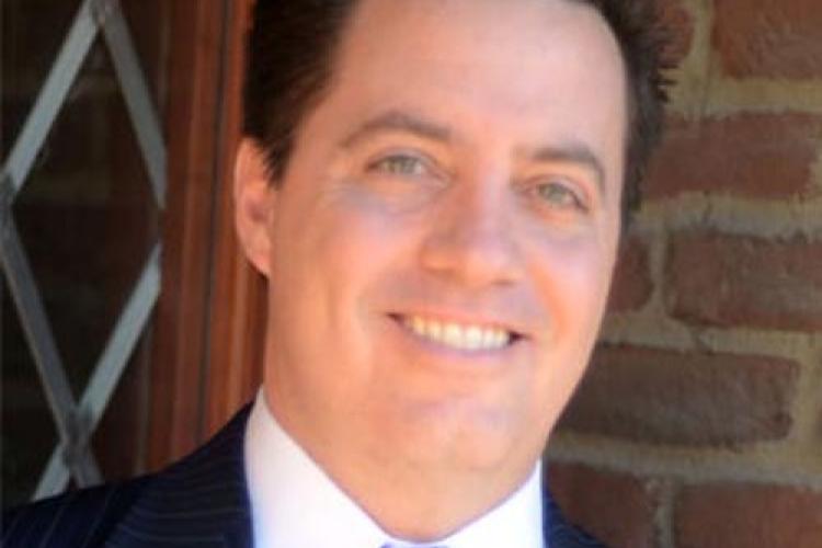 Who do you contact to?