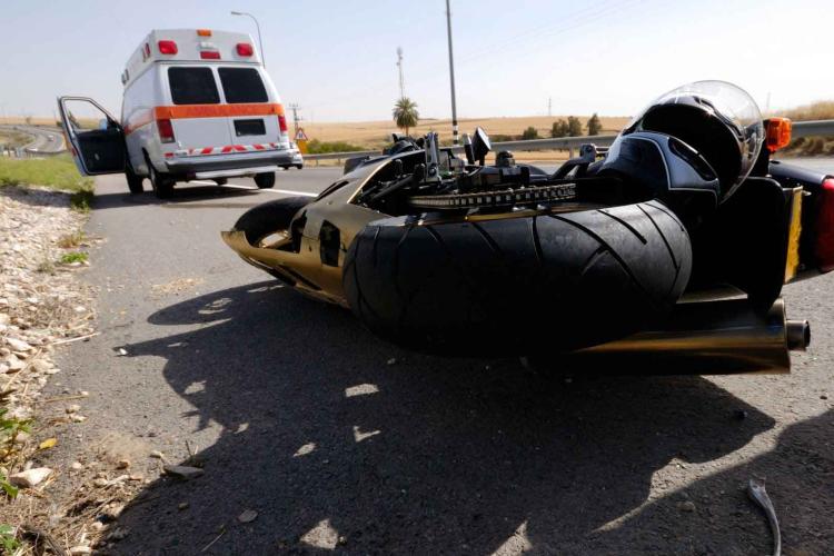 Who do you contact to?