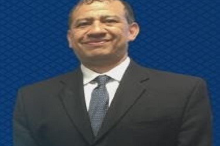 Who do you contact to?