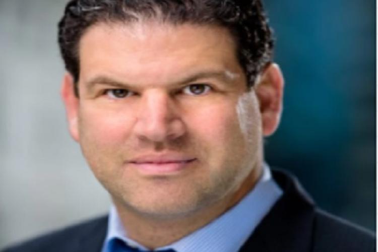 Who do you contact to?