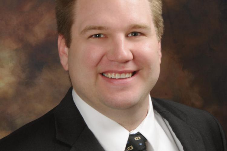 Who do you contact to?