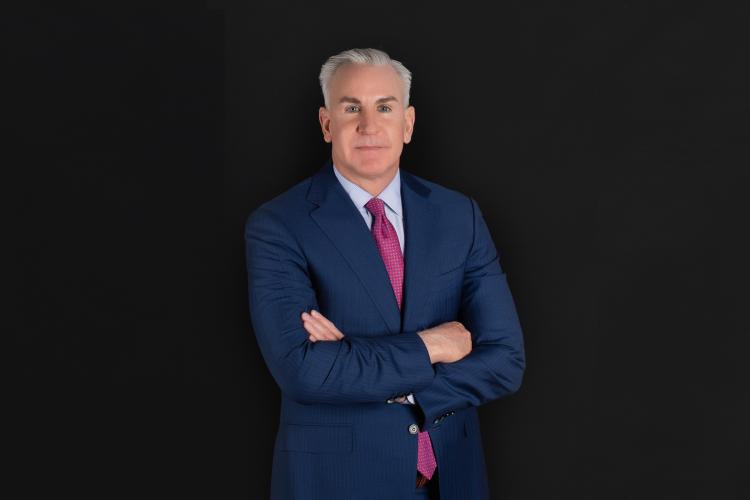 Who do you contact to?