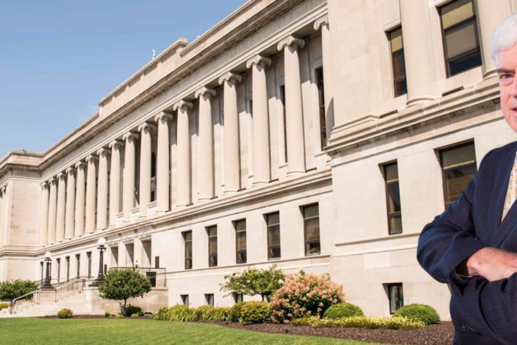 Who do you contact to?