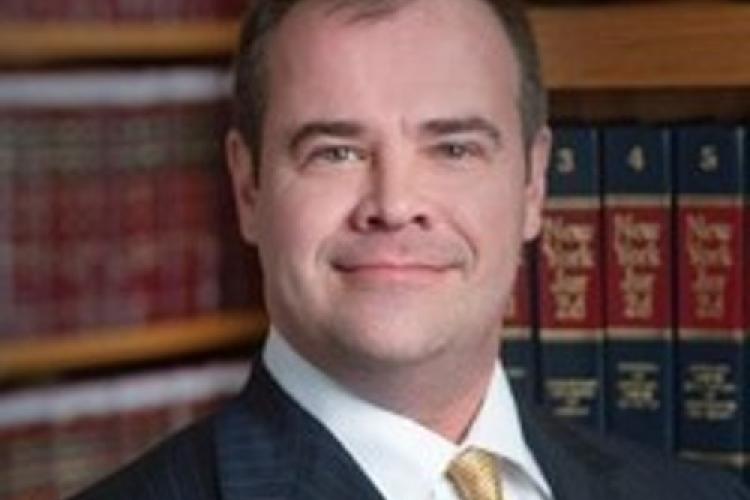 Who do you contact to?