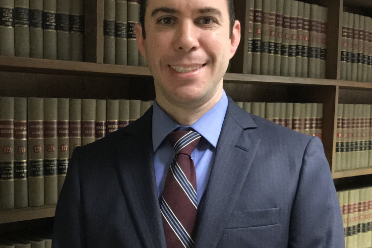 Who do you contact to?