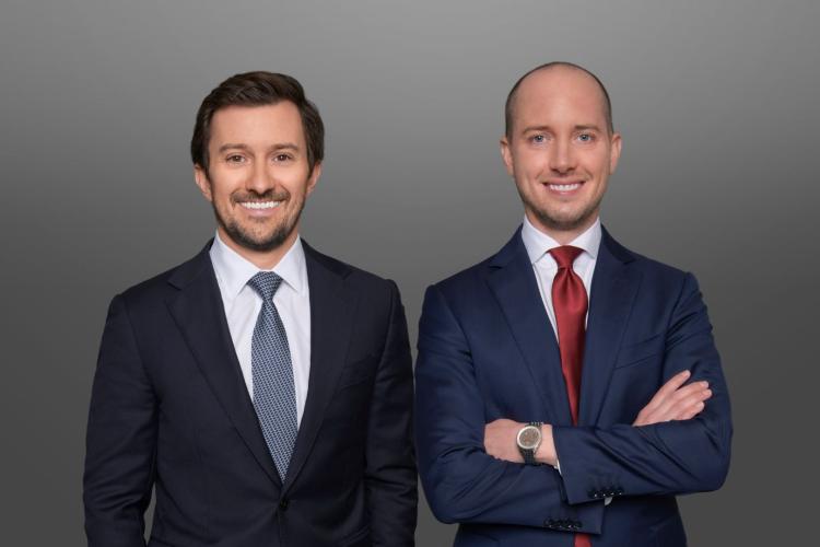 Who do you contact to?