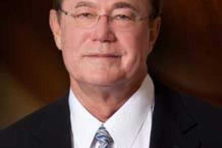 Who do you contact to?