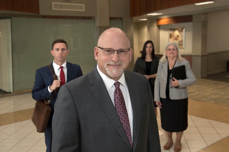 Who do you contact to?